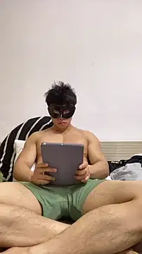 Snapshot of shuai321 chatting on 12-04-24, 04:27 shuai321 online show from 12-04-24, 04:27