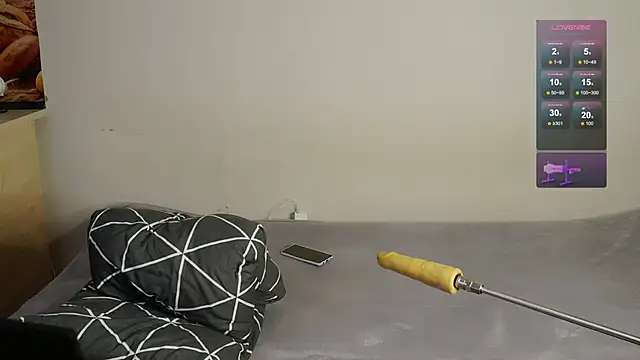 ley tori online show from 04-24-26, 03:20