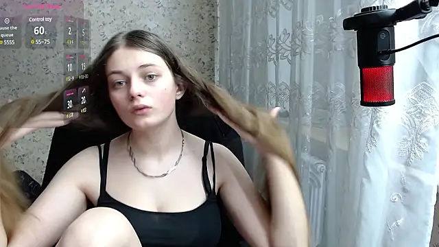 Nana Hot online show from 12-04-24, 03:43