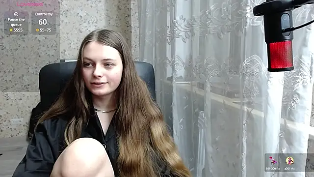 Nana Hot online show from 12-24-24, 04:40