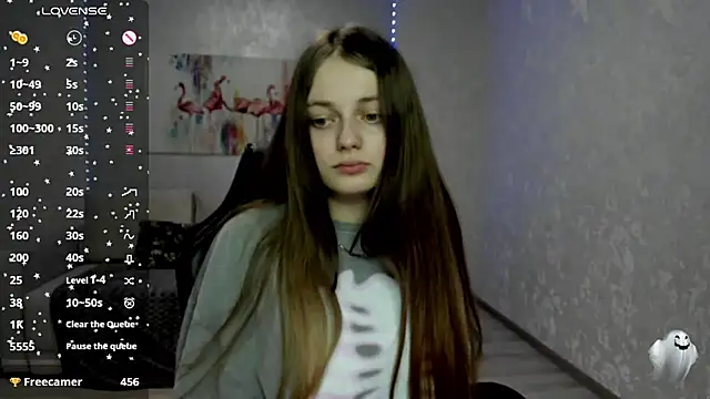 Nana Hot online show from 12-29-24, 01:13