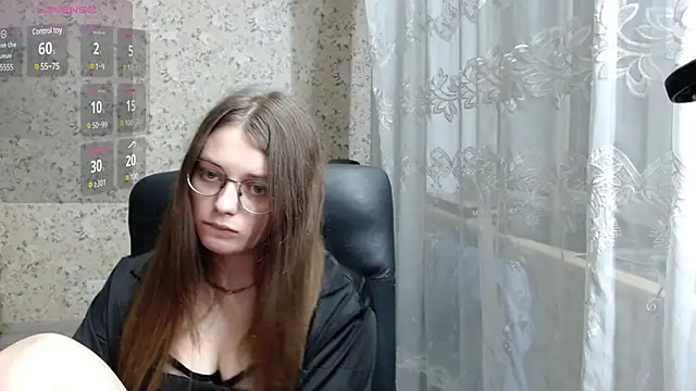 Nana Hot online show from 01-21-25, 05:41