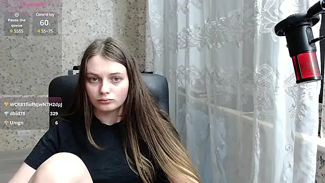 Nana Hot online show from 01-24-25, 07:49