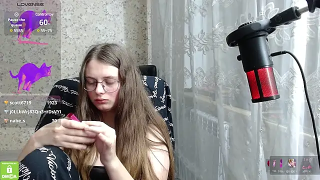 Nana Hot online show from 02-06-25, 07:40