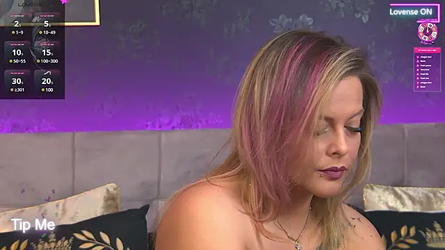 ZoeMesmerize online show from 01-14-25, 03:01