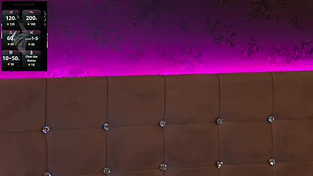 ZoeMesmerize online show from 11-24-25, 07:52