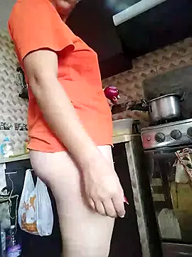 Snapshot of Im_Alma_ chatting on 12-09-24, 05:52 Im Alma online show from 12-09-24, 05:52