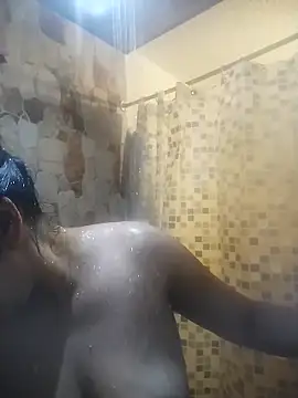 Snapshot of Im_Alma_ chatting on 02-02-26, 12:48 Im Alma online show from 02-02-26, 12:48