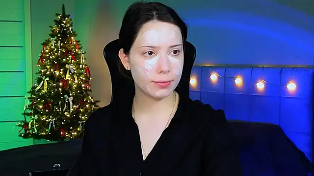 Stacy Gonzales  online show from 12-21-24, 06:30