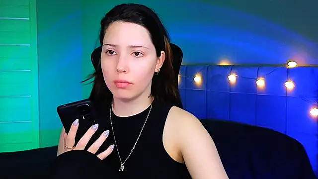 Stacy Gonzales  online show from 02-21-25, 06:29