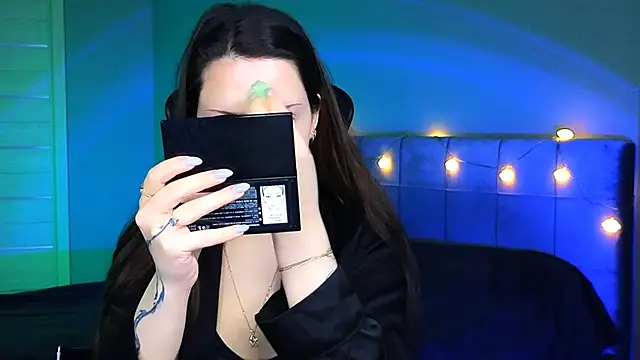 Stacy Gonzales  online show from 03-06-25, 06:41