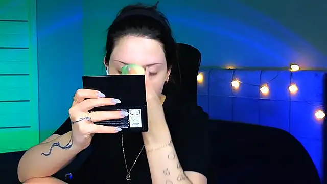 Stacy Gonzales  online show from 03-12-25, 05:57