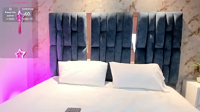 RoseTaylor   online show from 02-12-25, 05:26