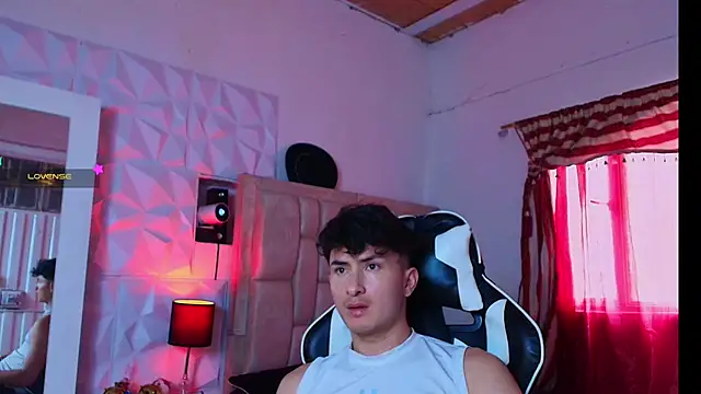 santyago taylor online show from 01-09-25, 06:57