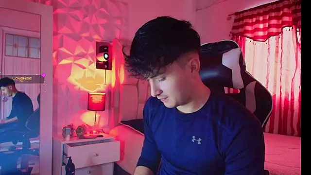 santyago taylor online show from 01-10-25, 02:45