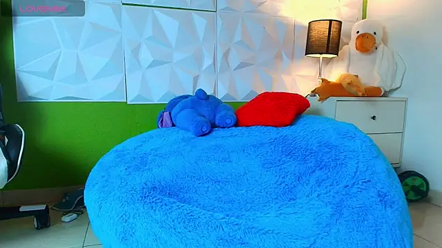 santyago taylor online show from 09-22-25, 06:54