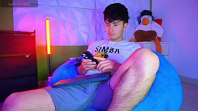 santyago taylor online show from 09-29-25, 06:57