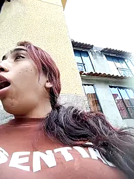 ifeelverywet andhot online show from 01-21-25, 10:08