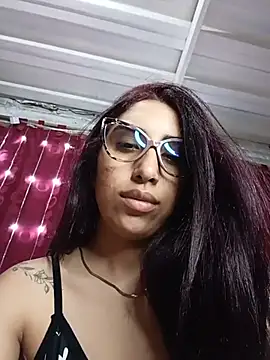 ifeelverywet andhot online show from 07-14-26, 04:45