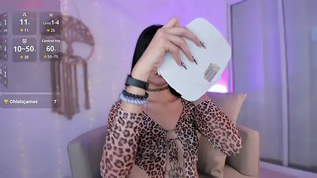 aisha sakina online show from 09-21-25, 10:11