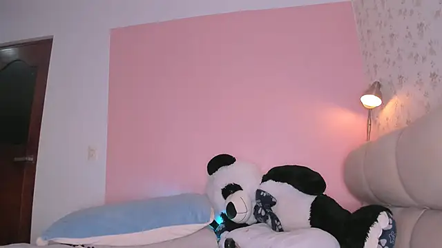 kitty miaa online show from 01-19-25, 11:53