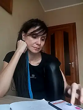 Francenia lolis online show from 10-16-25, 07:09