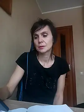 Francenia lolis online show from 11-25-25, 07:19