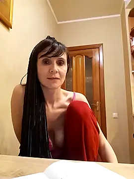 Francenia lolis online show from 05-19-26, 07:09