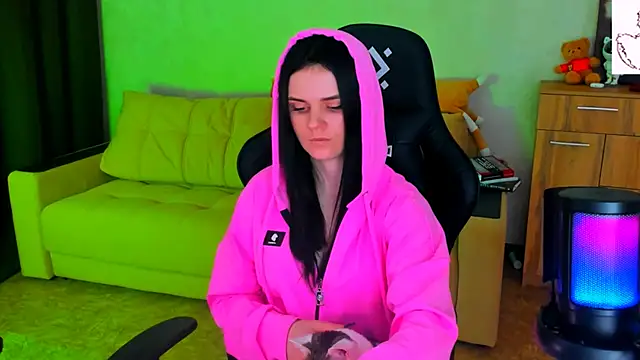 Snapshot of Lora_Cain chatting on 01-30-25, 06:21 Lora Cain online show from 01-30-25, 06:21