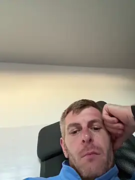 adrian90bi11 online show from 05-27-26, 03:53
