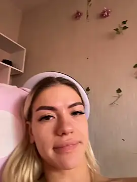 -Sexy Barbie- online show from 11-12-25, 03:29