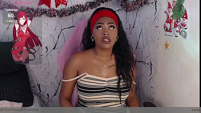 Snapshot of ebonyciaraqueen chatting on 12-11-24, 08:39 ebonyciaraqueen online show from 12-11-24, 08:39