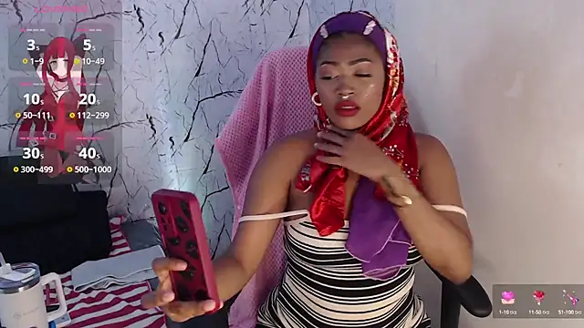 Snapshot of ebonyciaraqueen chatting on 03-18-25, 07:31 ebonyciaraqueen online show from 03-18-25, 07:31