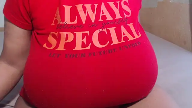 FlavoredNia online show from 10-18-25, 06:05