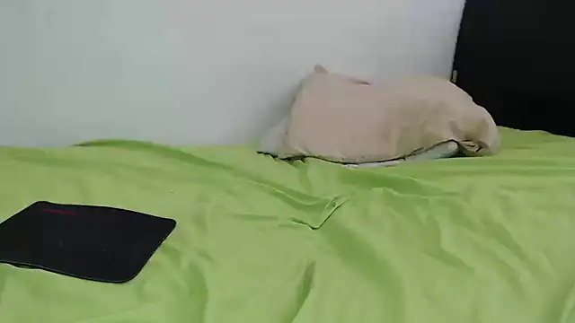 lolitabauer2 online show from 01-31-26, 08:07