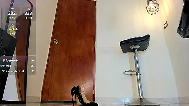 aitana-purple online show from 03-21-25, 02:50