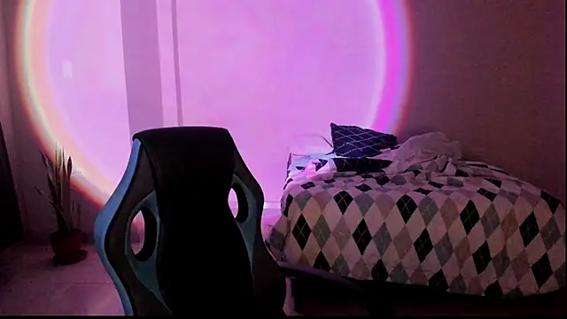 atenas 05  online show from 11-22-25, 09:30