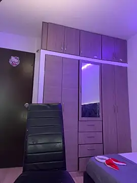 Snapshot of alisson_carolina73 chatting on 12-07-24, 04:31 alisson carolina73 online show from 12-07-24, 04:31