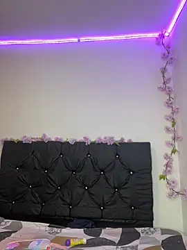 Snapshot of alisson_carolina73 chatting on 03-07-25, 03:19 alisson carolina73 online show from 03-07-25, 03:19