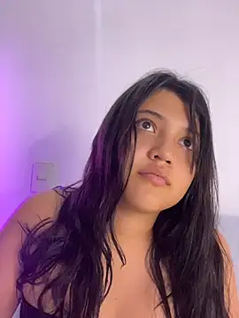 alisson carolina73 online show from 04-25-26, 02:03