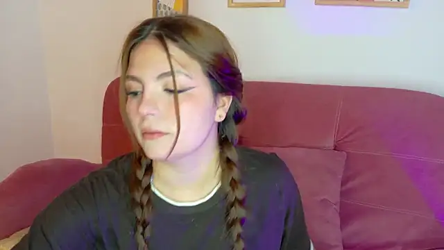 Juanita owens online show from 04-11-26, 11:47