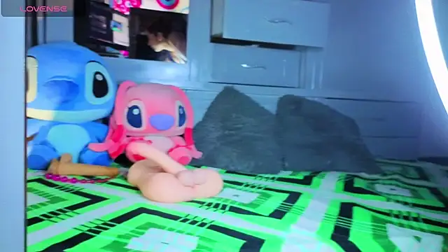 dulce celeste15 online show from 04-21-26, 07:17