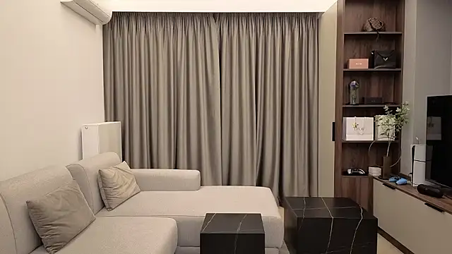 IrisNoire online show from 02-03-26, 08:14