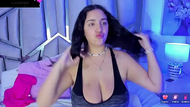 Snapshot of paulette_dupont chatting on 02-21-25, 03:34 paulette dupont online show from 02-21-25, 03:34