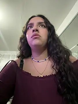 Snapshot of paulette_dupont chatting on 03-01-25, 05:09 paulette dupont online show from 03-01-25, 05:09