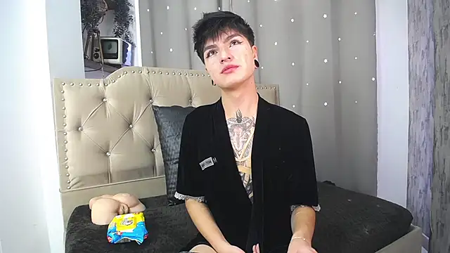 CataFox  online show from 01-21-25, 02:48