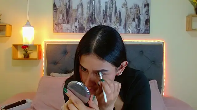 mia aira online show from 01-07-26, 04:31