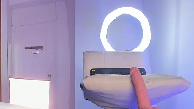 zoe backer online show from 09-11-25, 11:10