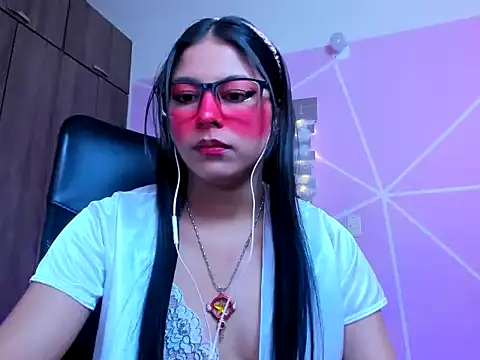  ALLYSON18  online show from 12-15-25, 11:58