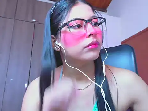 Snapshot of _ALLYSON18_ chatting on 06-09-26, 12:06 ALLYSON18 online show from 06-09-26, 12:06